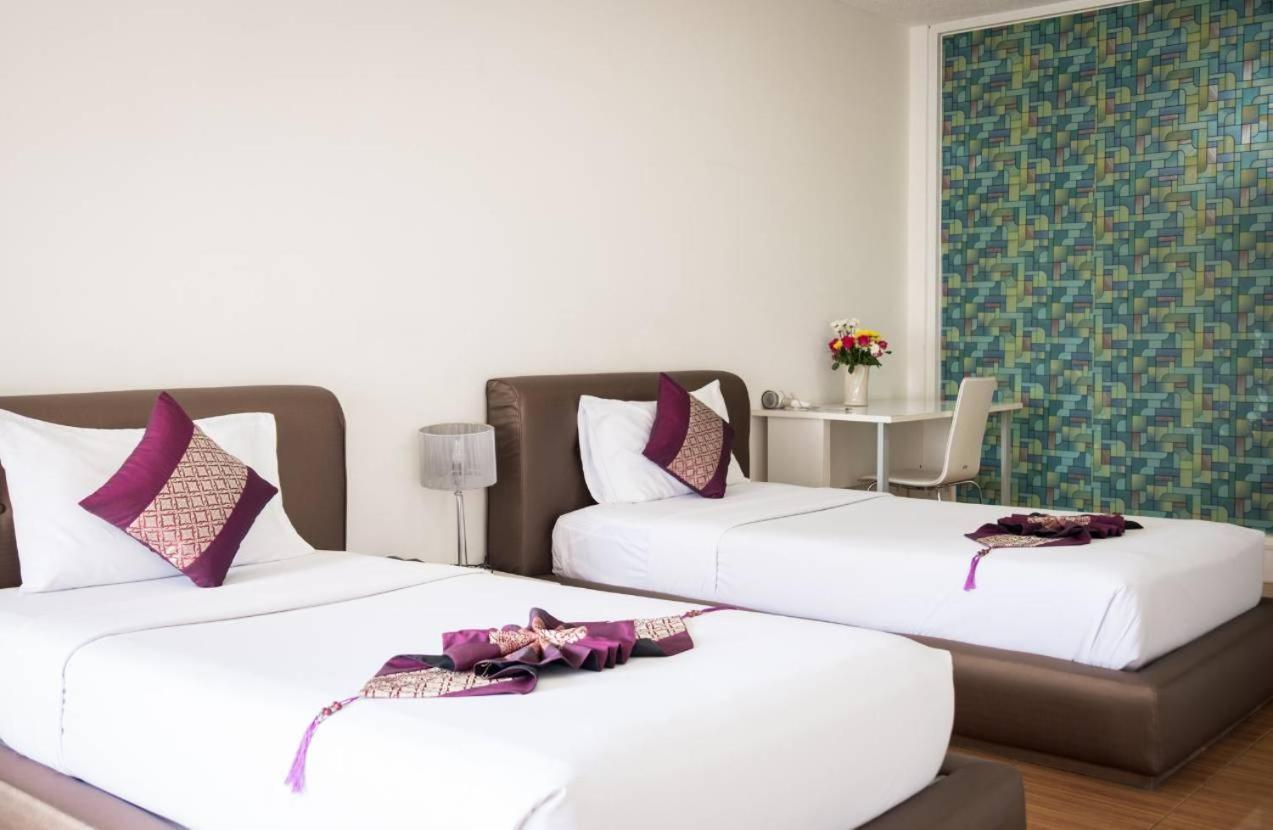 Markland Seaside Pattaya Exterior photo