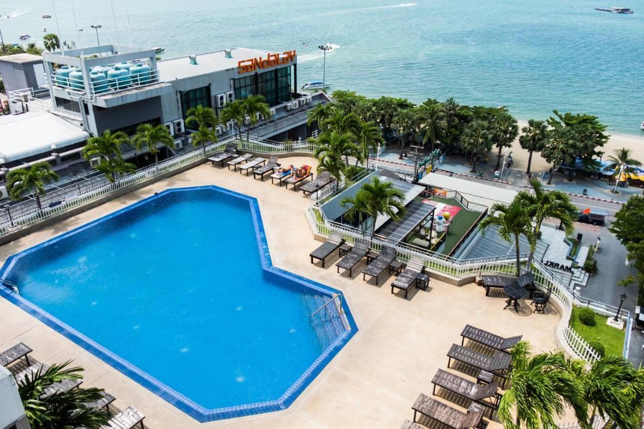 Markland Seaside Pattaya Exterior photo