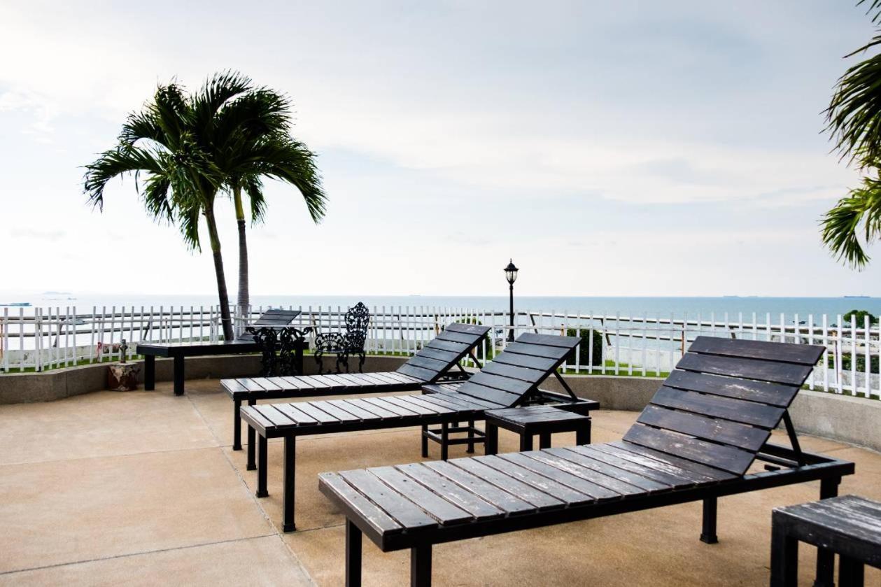 Markland Seaside Pattaya Exterior photo